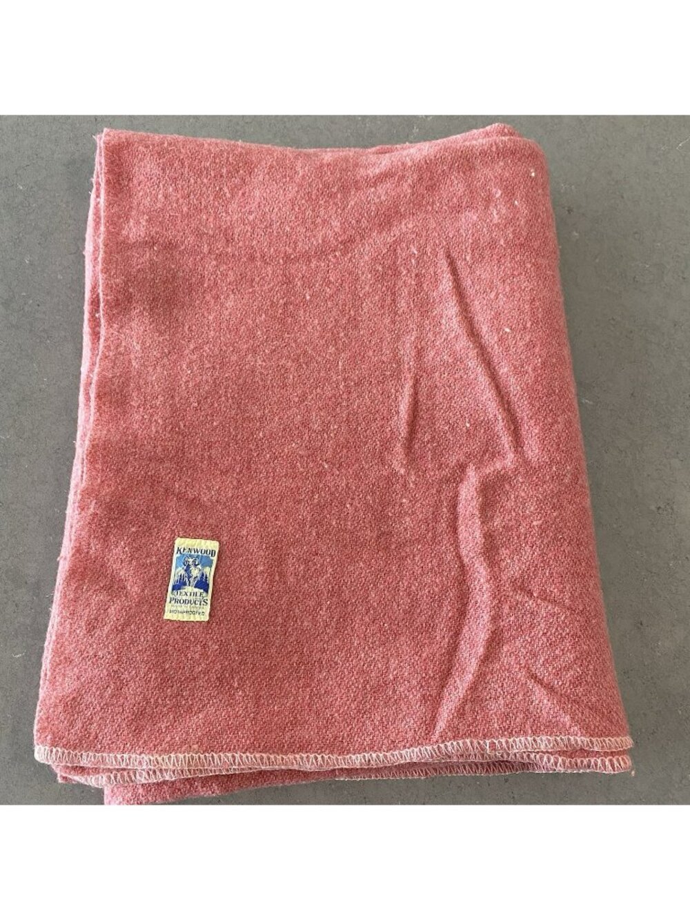 Vintage Kenwood 100% Wool Blanket Salmon Pink 72"L x58"W Made In Canada